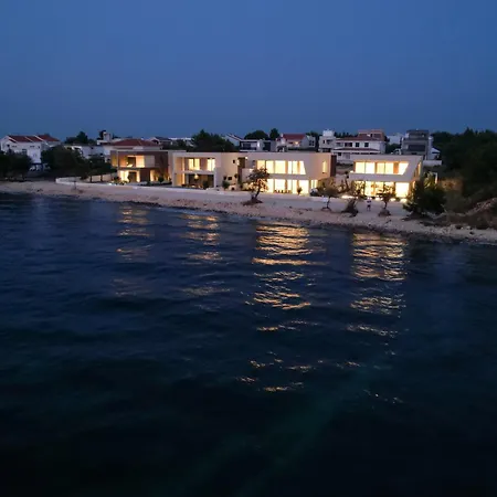 Adria - Pet-friendly Seafront C With Private Pool Villa Zaton (Zadar)