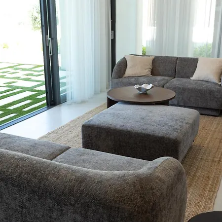 Adria - Pet-friendly Seafront C With Private Pool Zaton (Zadar)