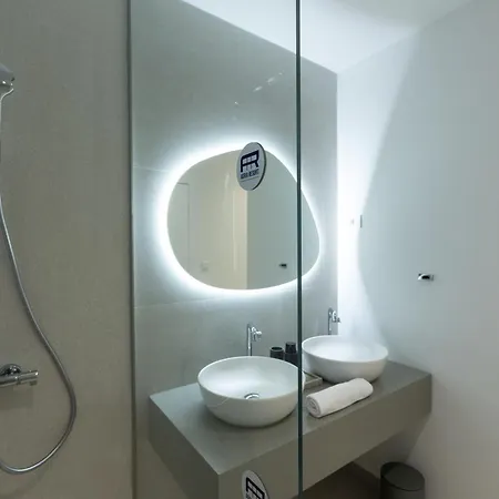 Villa Adria - Pet-friendly Seafront C With Private Pool *