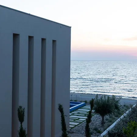 Adria - Pet-friendly Seafront C With Private Pool Villa