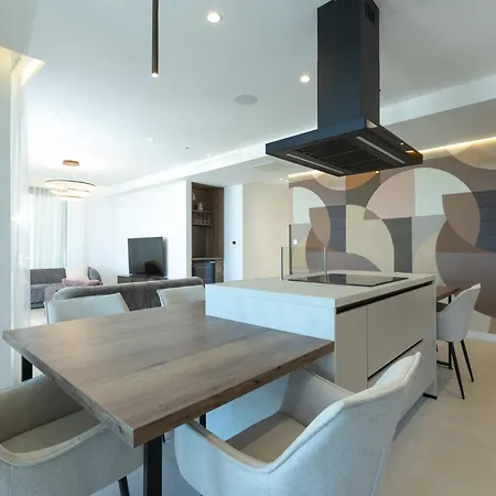 Adria - Pet-friendly Seafront C With Private Pool Villa *