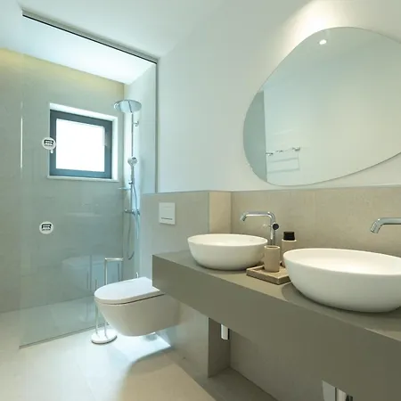 Adria - Pet-friendly Seafront C With Private Pool