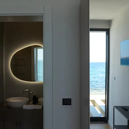 Adria - Pet-friendly Seafront C With Private Pool Villa