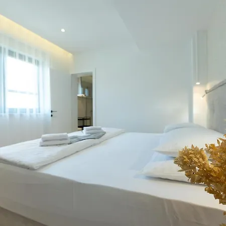 Villa Adria Seafront C Private Pool Pet Friendly *