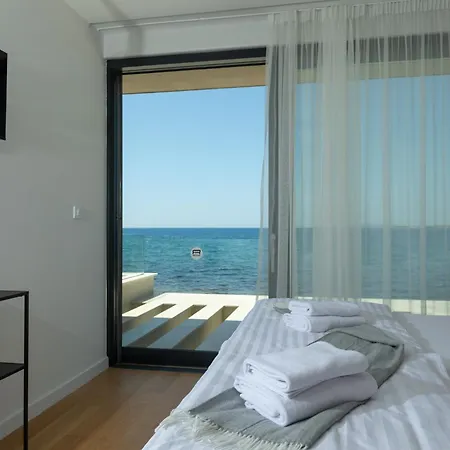 Villa Adria - Pet-friendly Seafront C With Private Pool Zaton (Zadar)