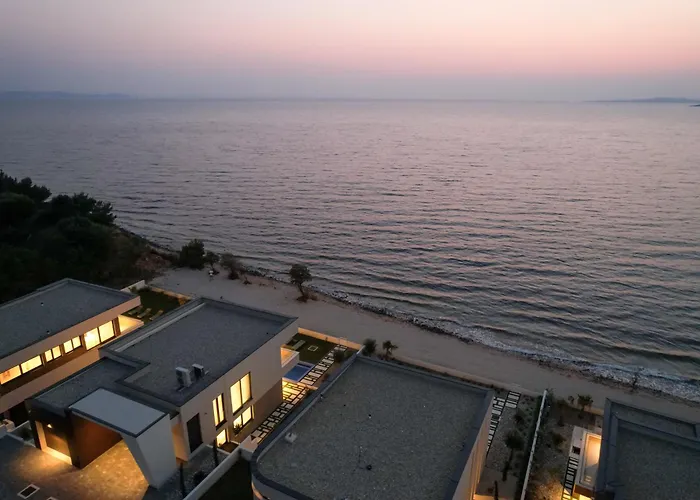 Adria Seafront C Private Pool Pet Friendly * Zaton (Zadar)