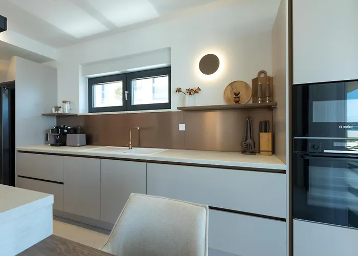 Adria - Pet-friendly Seafront C With Private Pool * Zaton (Zadar)