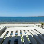 Adria Seafront C Private Pool Pet Friendly ヴィラ