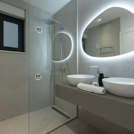Adria Seafront C Private Pool Pet Friendly Villa Zaton (Zadar)
